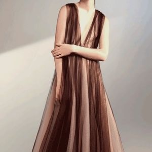 H & M Conscious Gown Tulle Size 8 NWT
